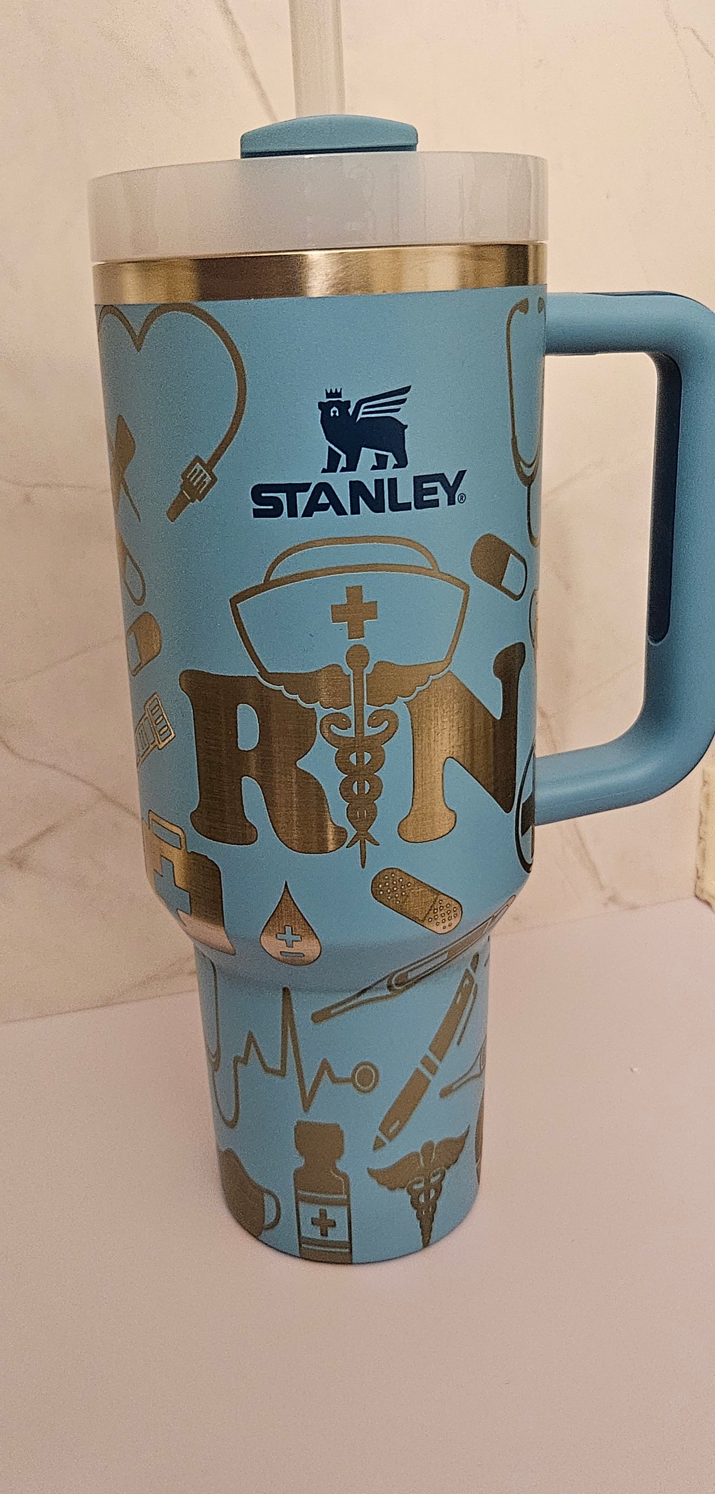 RN Stanley Tumbler Quencher FlowState