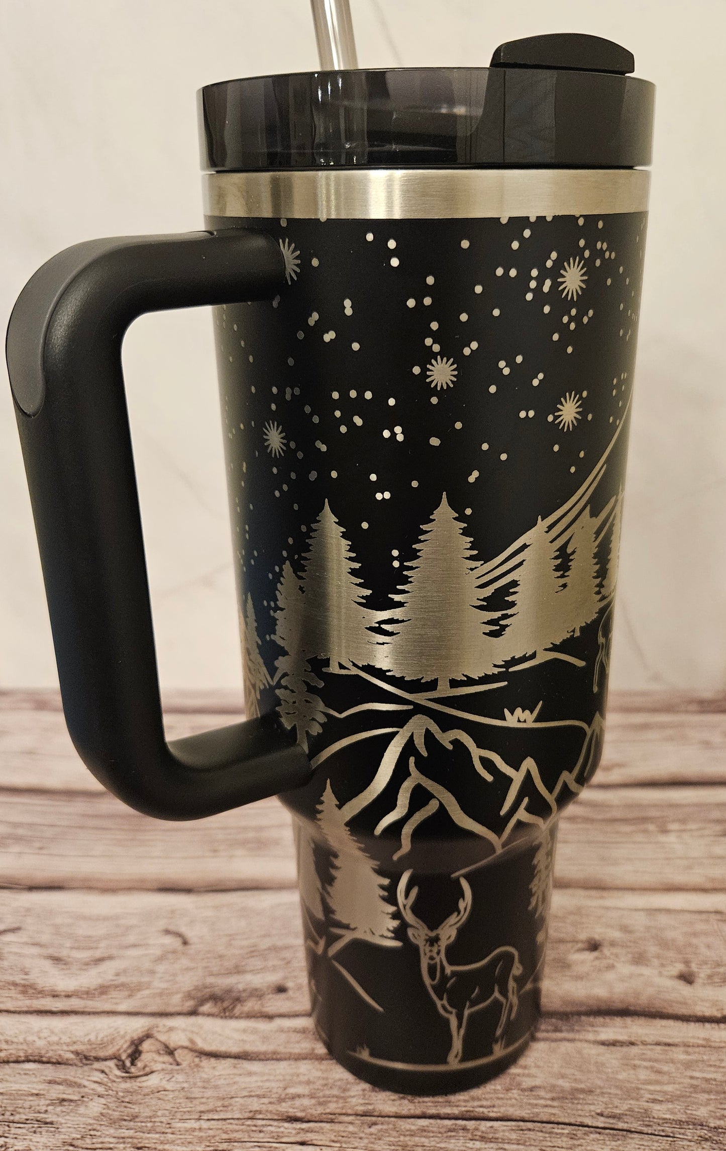 Deer and Forest Stanley 40oz Quencher H2.0 FlowState Tumbler